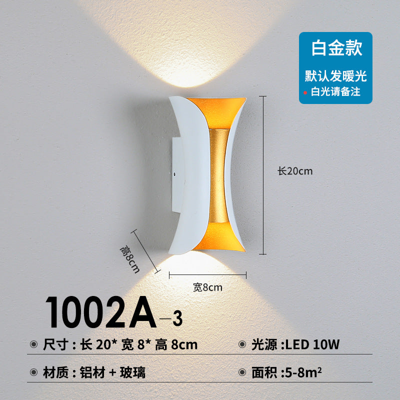 Modern Outdoor Wall Lamp