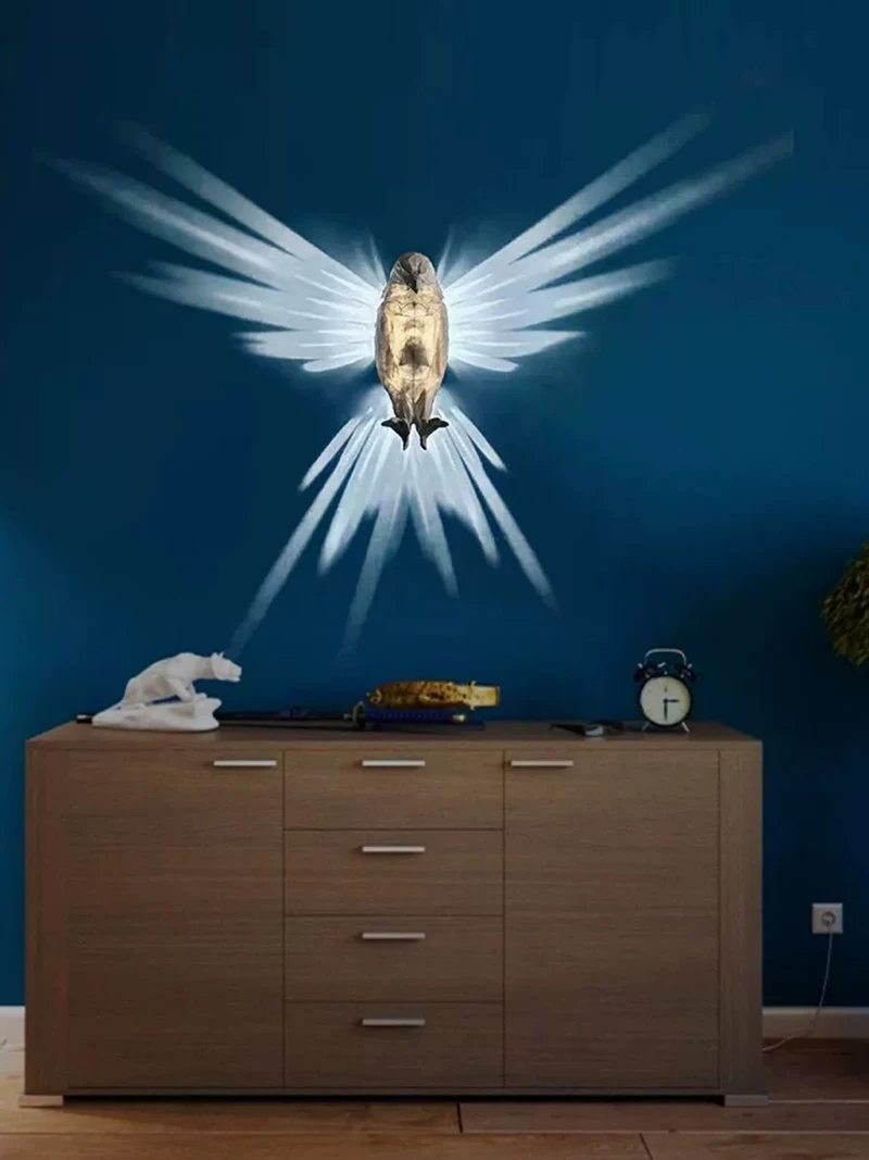 Eagle Wall Lamp
