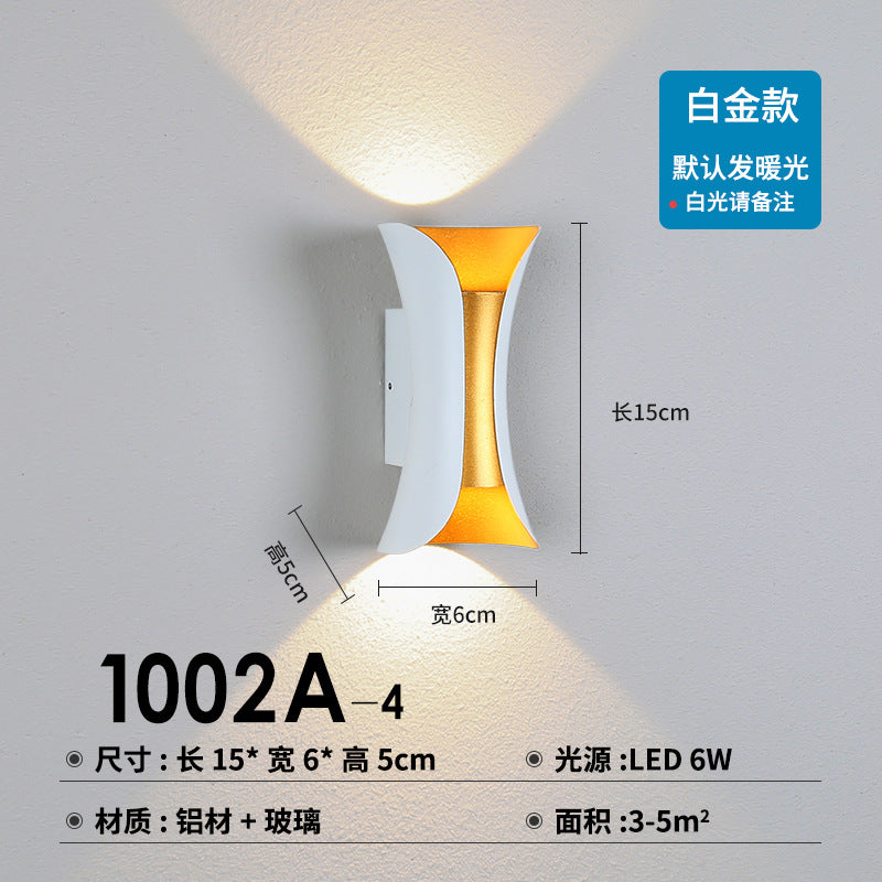 Modern Outdoor Wall Lamp