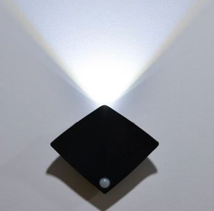 Rechargeable LED Wall Lamp